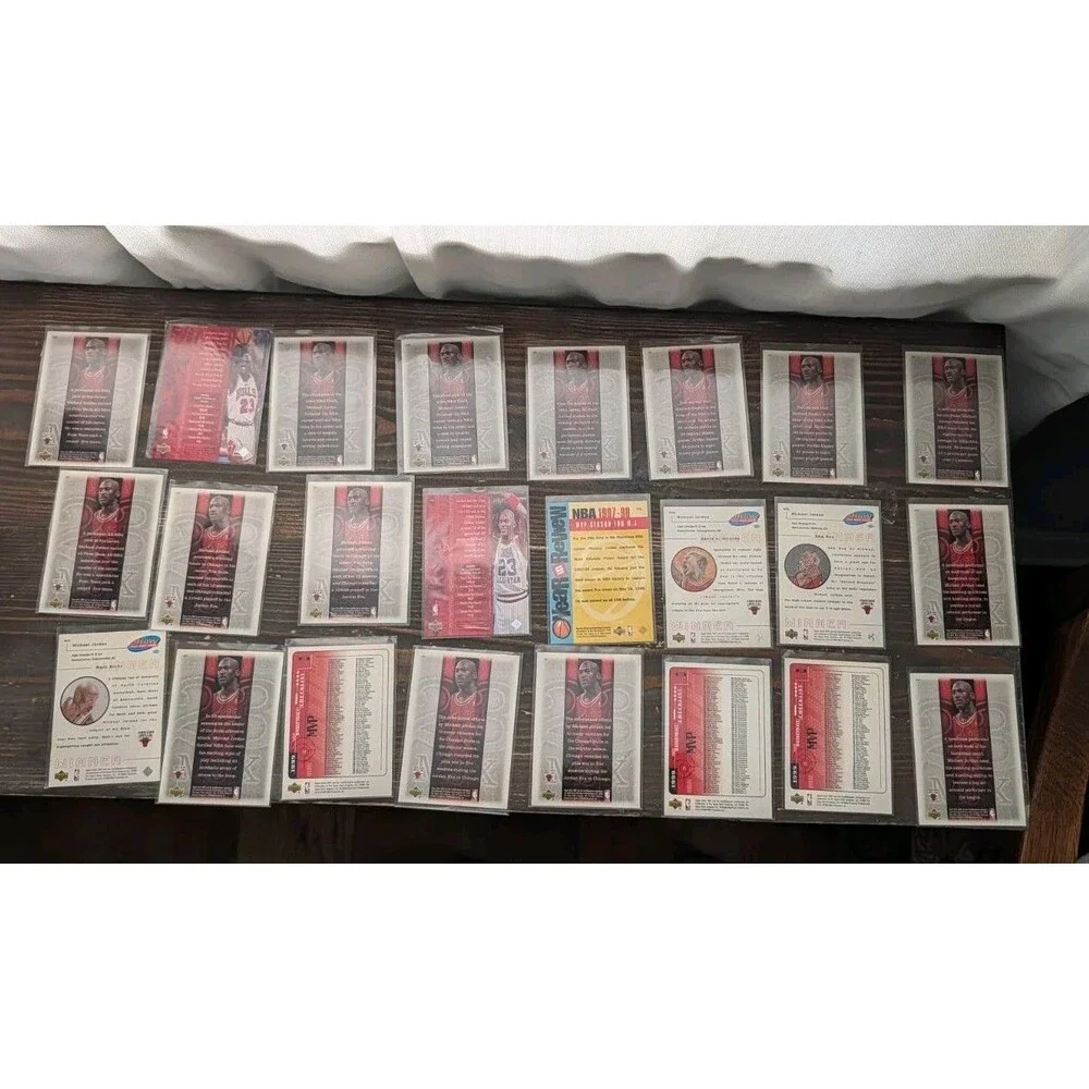 Lot of 24x 98/99 Upper Deck MVP Michael Jordan 